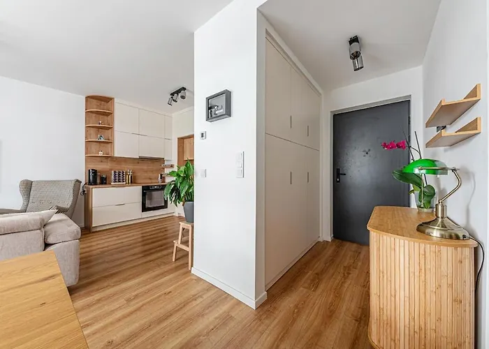 Zenit Horizon With Ac , Garage Будапешт