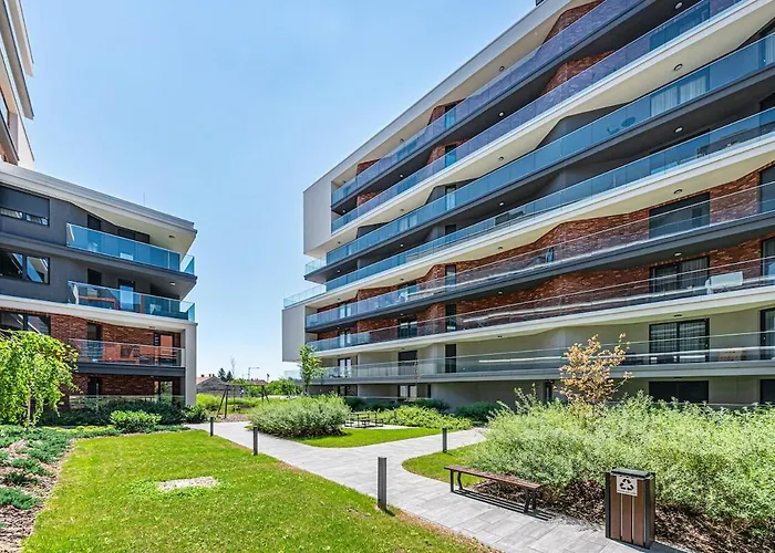 Апартаменты Zenit Horizon With Ac , Garage Будапешт