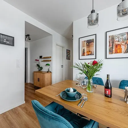 Zenit Horizon With Ac , Garage Lägenhet