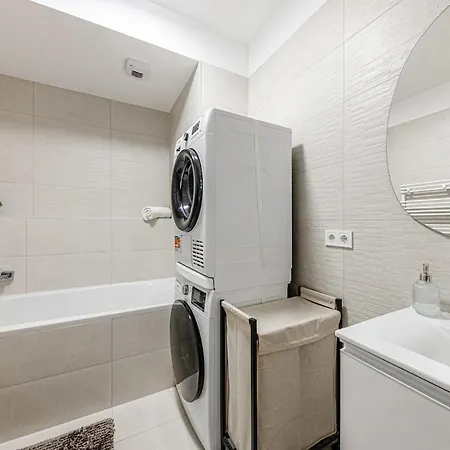 Zenit Horizon With Ac , Garage *